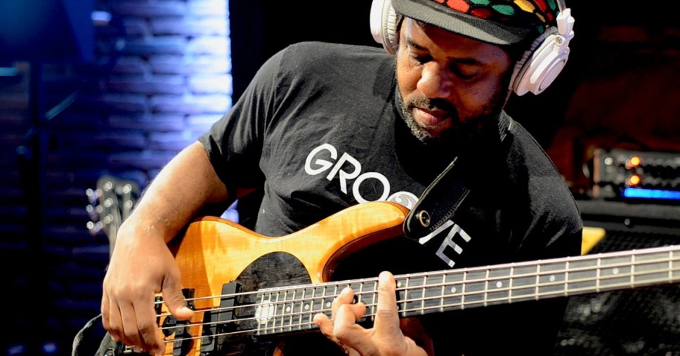 A Show of Hands Victor Wooten album - Wikipedia